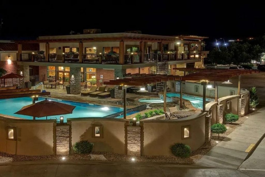 Best Western Plus Canyonlands Inn hotel in Moab, Utah near Arches National Park