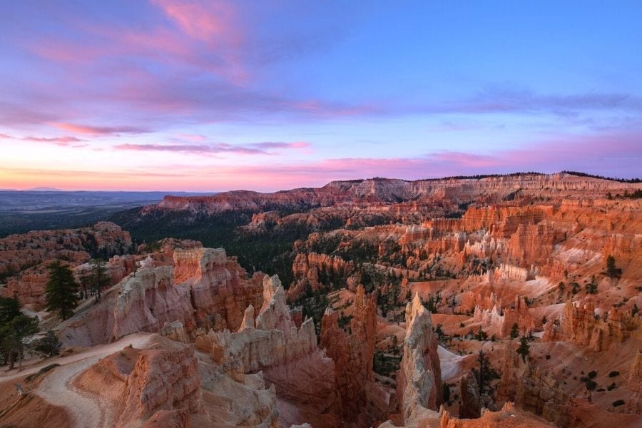 Colorful sunrise in Bryce Canyon National Park