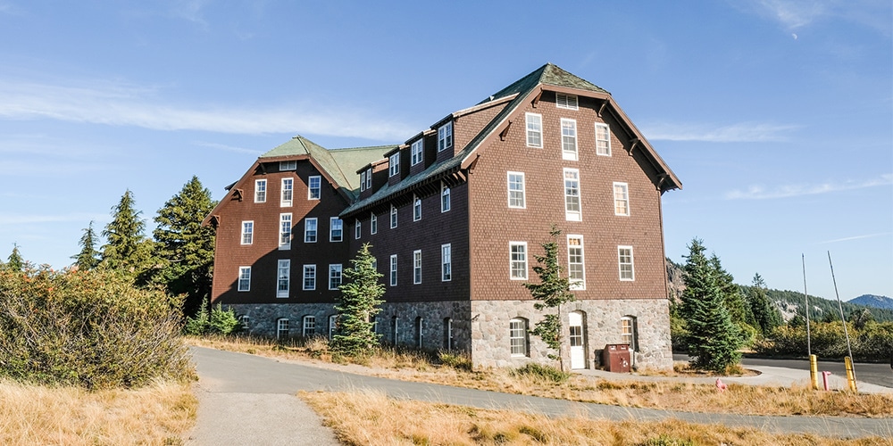 Crater Lake Lodge in Crater Lake National Park