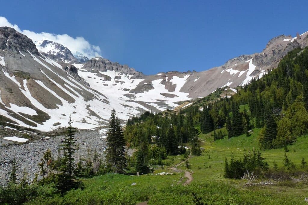 Glacier Basin Trail in Mount Rainier National Park