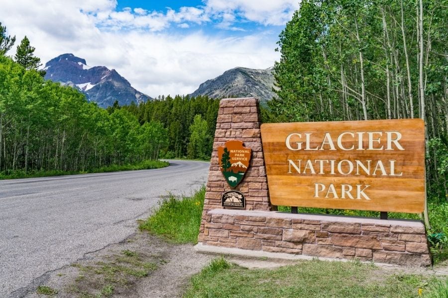 Glacier National Park welcome sign