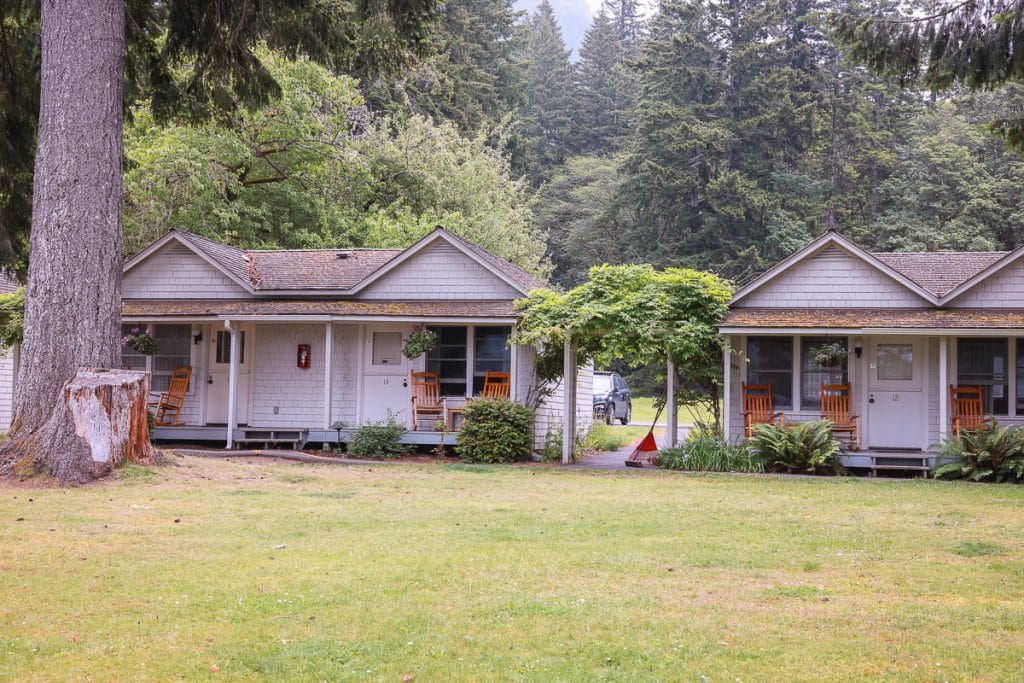 Cabins at Lake Crescent Lodge in Olympic National Park