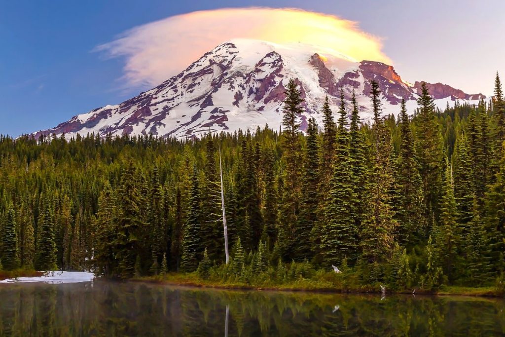 Sunrise at Mount Rainier National Park