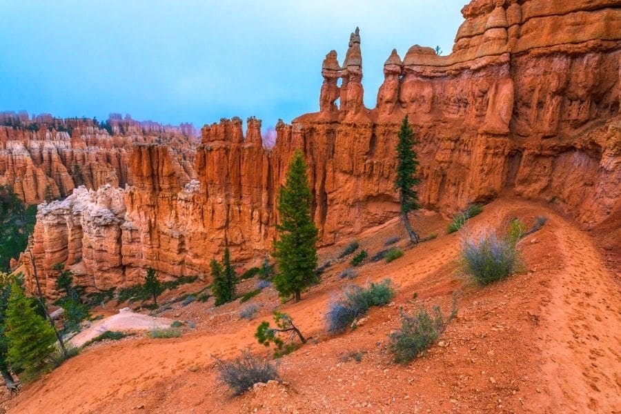 Peekaboo Loop Hiking Trail in Bryce Canyon National Park