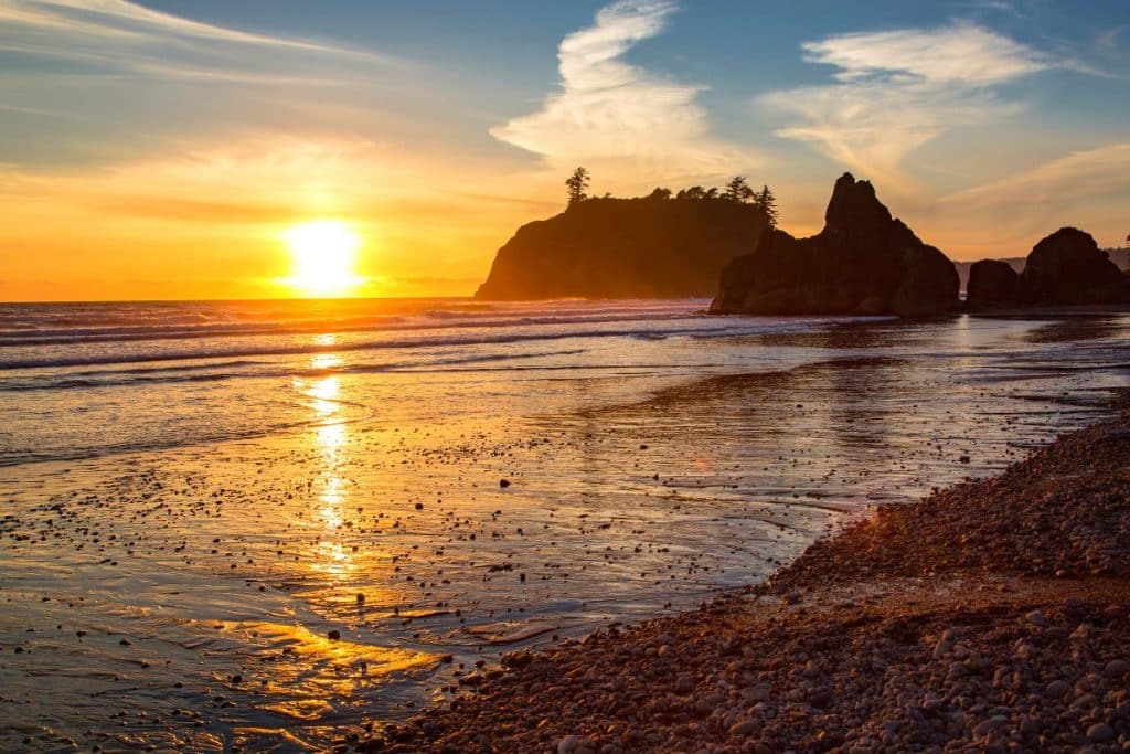 Ruby Beach sunset in Olympic National Park