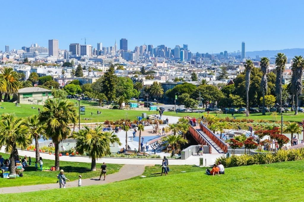 Skyline from Dolores Park in San Francisco