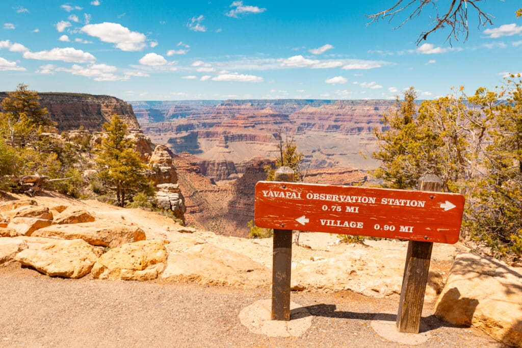 Sign on the Rim Trail at the Grand Canyon South Rim