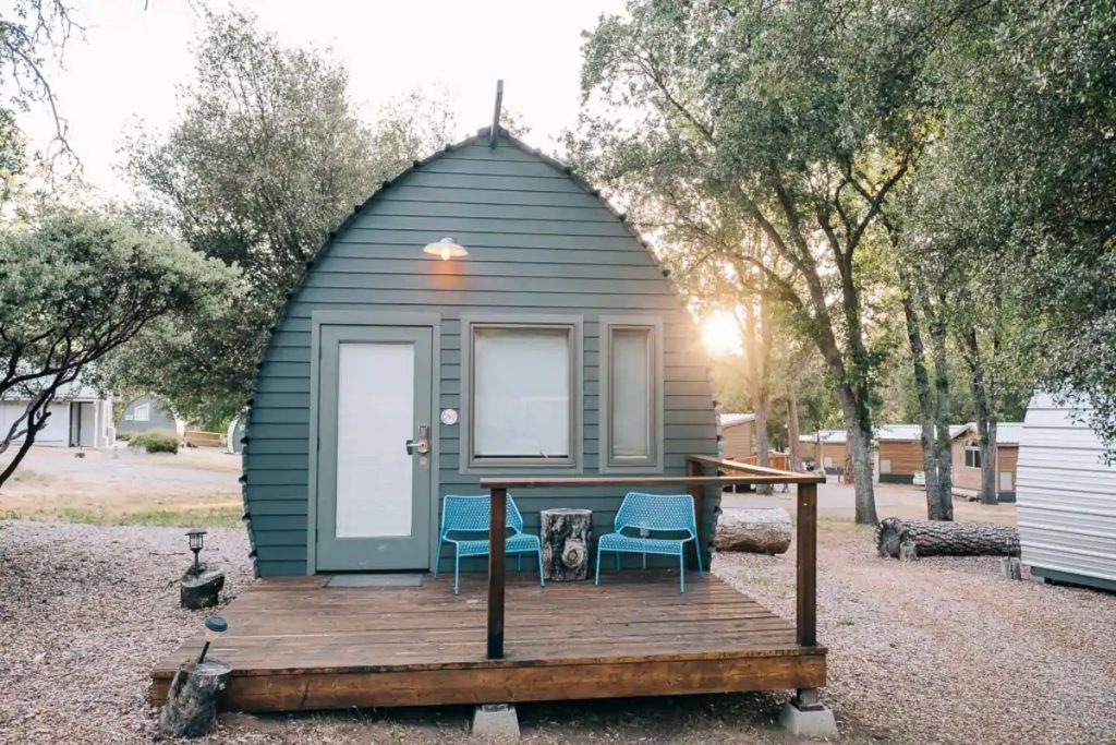 Unique Yosemite Micro Cabin