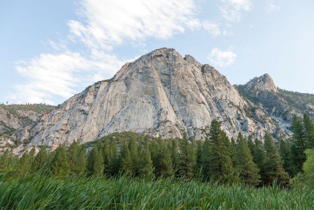 View of mountains from Zumwalt Meadow in Kings Canyon National Park